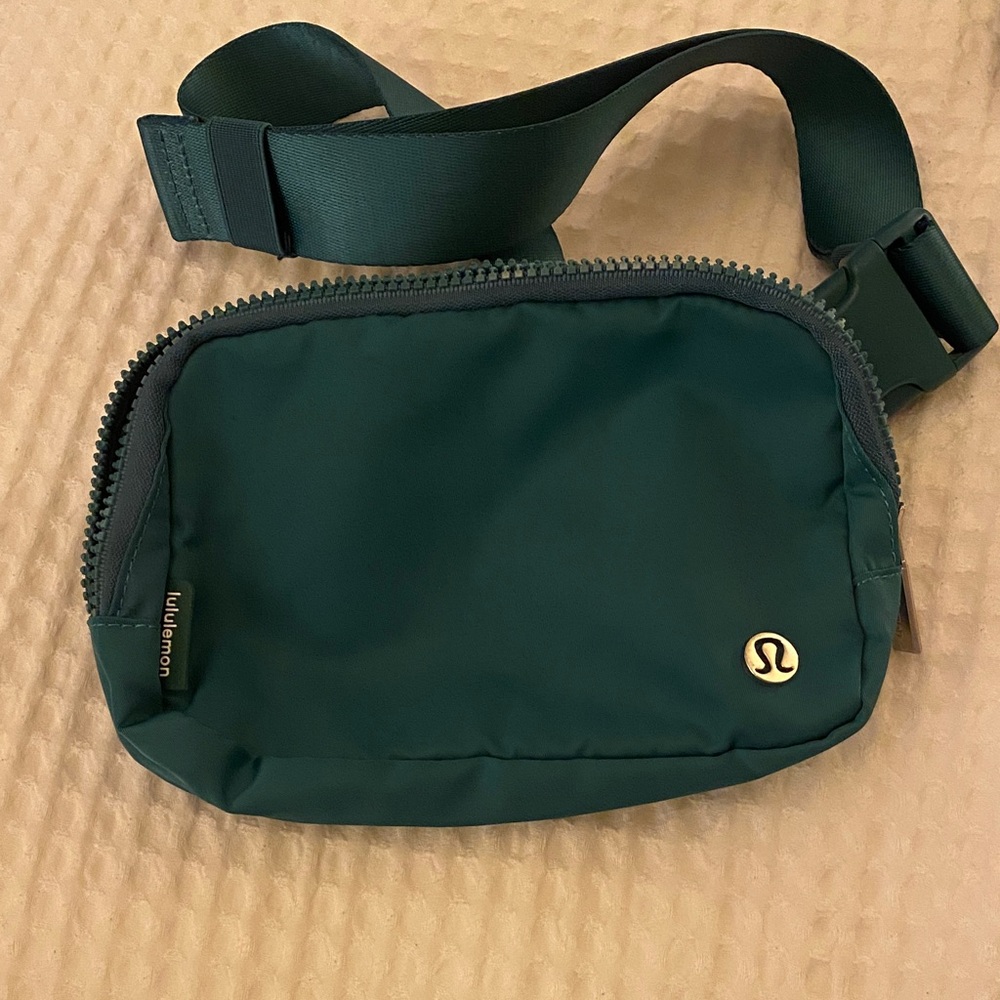 lululemon athletica unisex Teal Belt Bag
